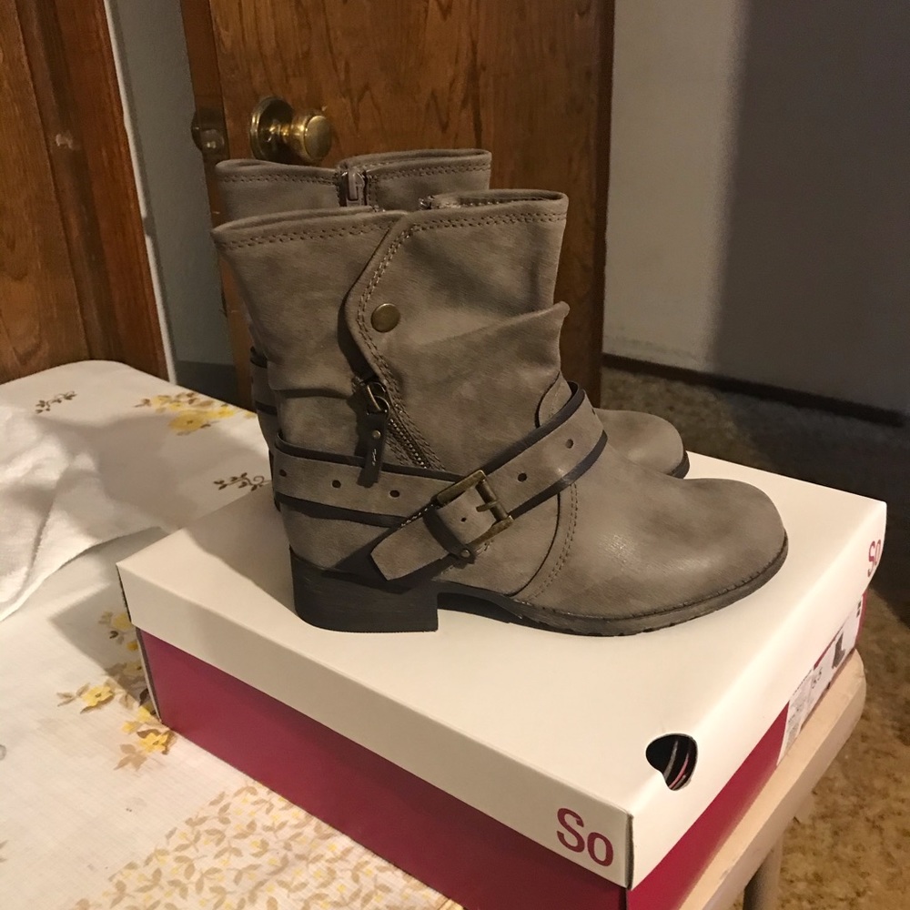Gray short boots